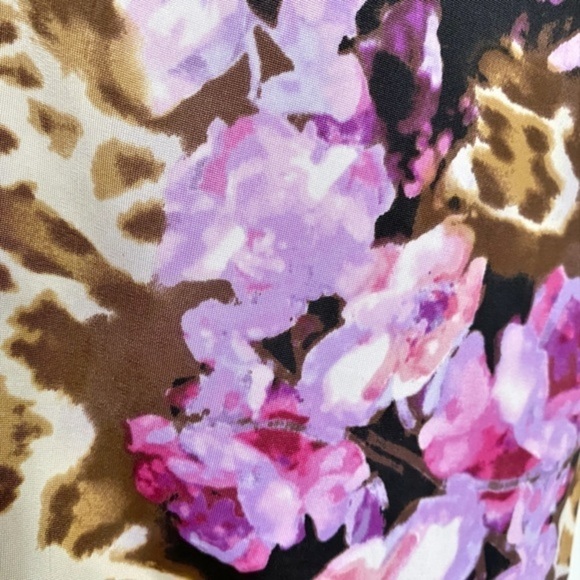 Unbranded Purple Floral and Animal Print Short Sleeve Top - Picture 6 of 11